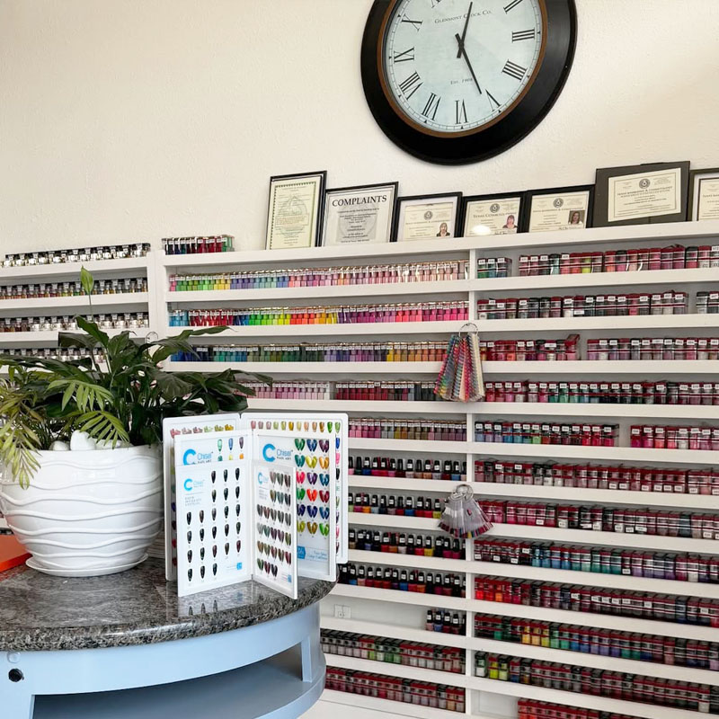 La Vie Nails & Spa