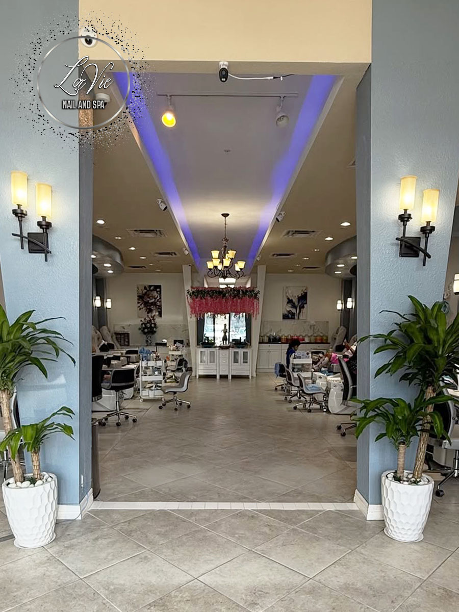 La Vie Nails & Spa