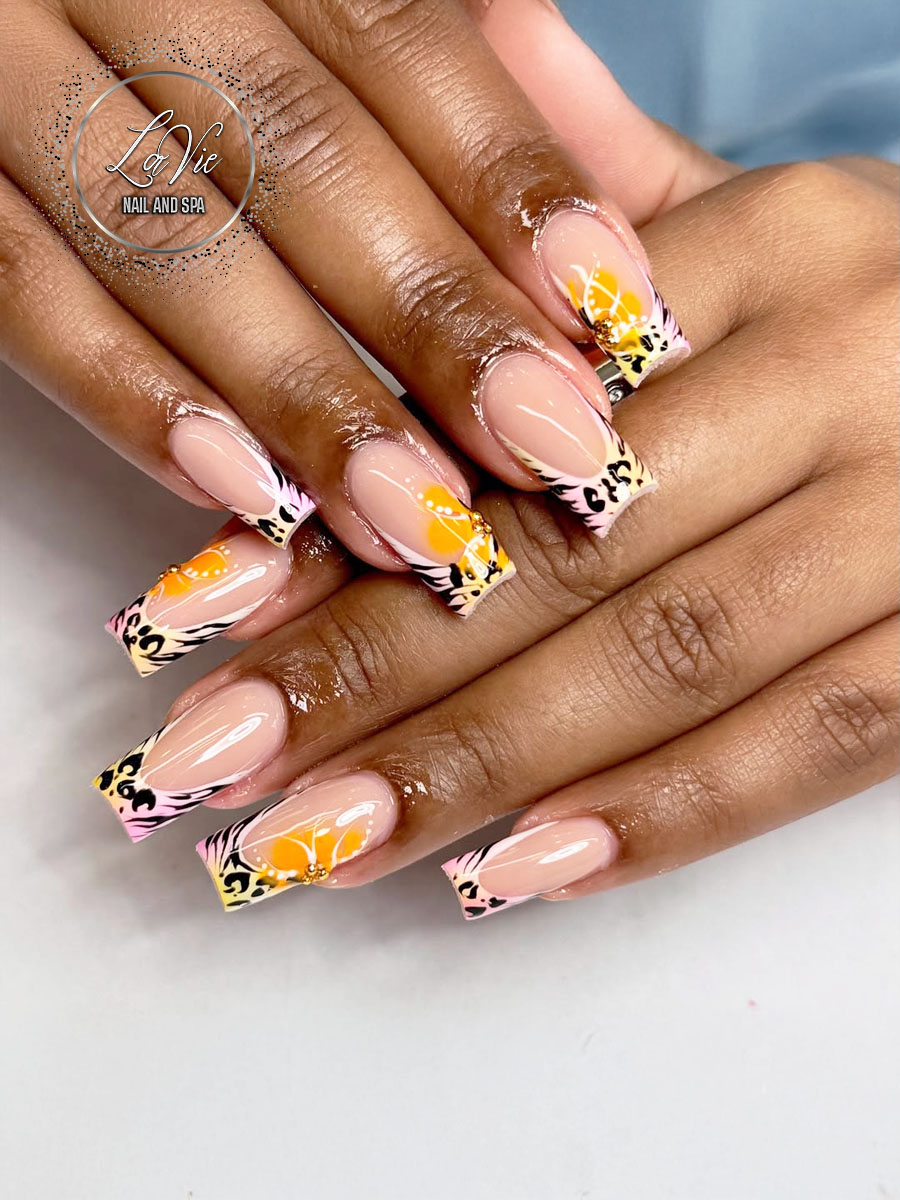 La Vie Nails & Spa