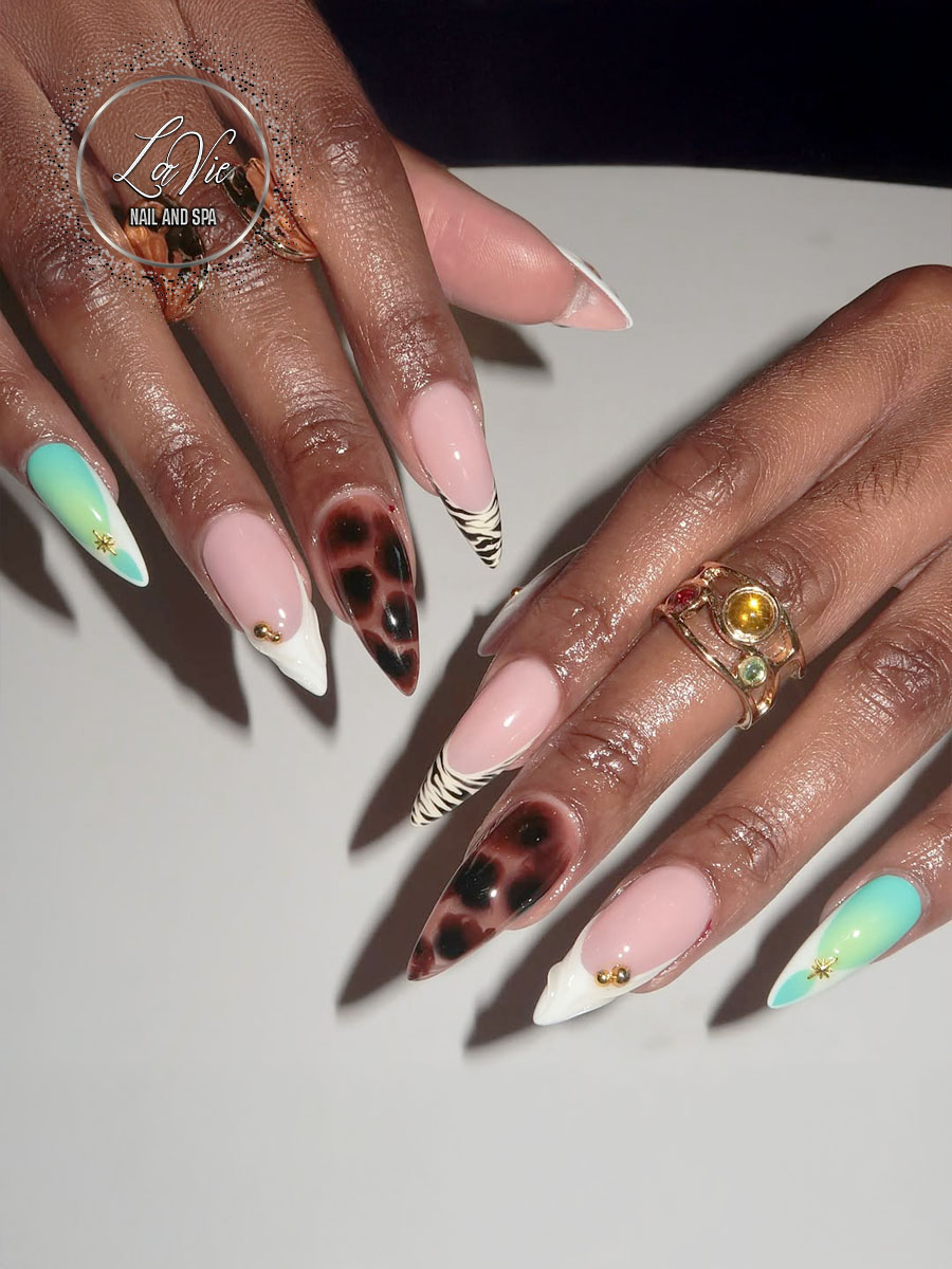 La Vie Nails & Spa